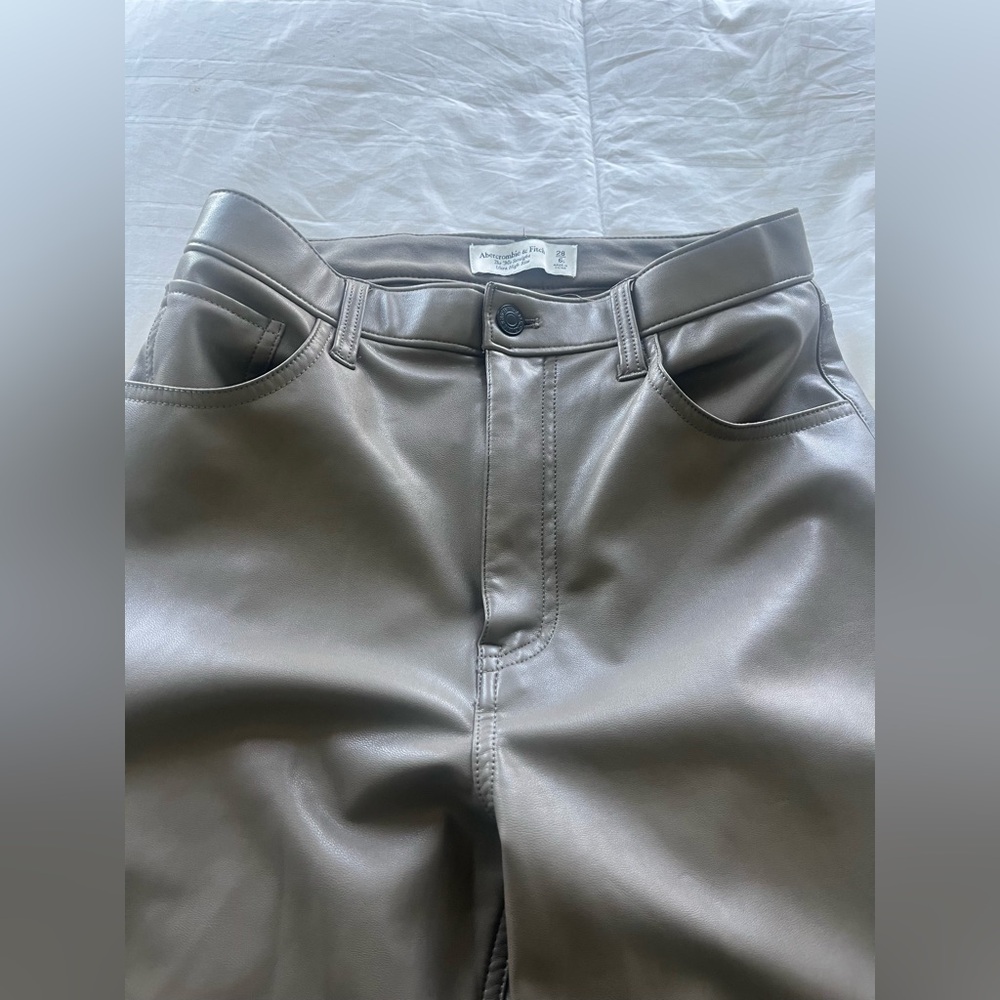 Abercrombie & Fitch Vegan Leather 90’s Straight Pants